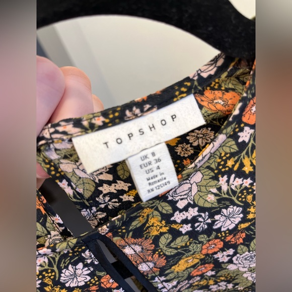 Top shop open back floral top - Picture 3 of 3
